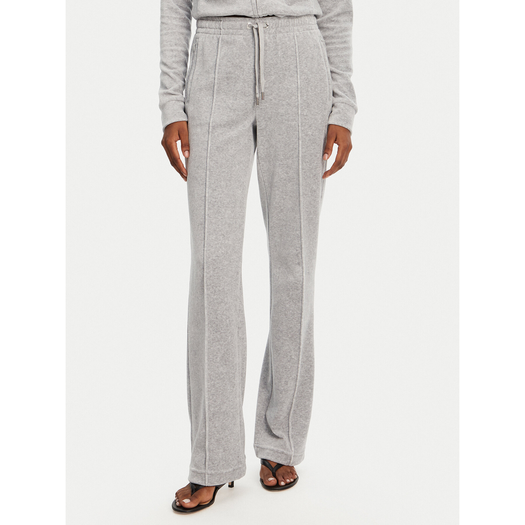 Juicy Couture Spodnie dresowe Tina JCAPW045 Szary Regular Fit