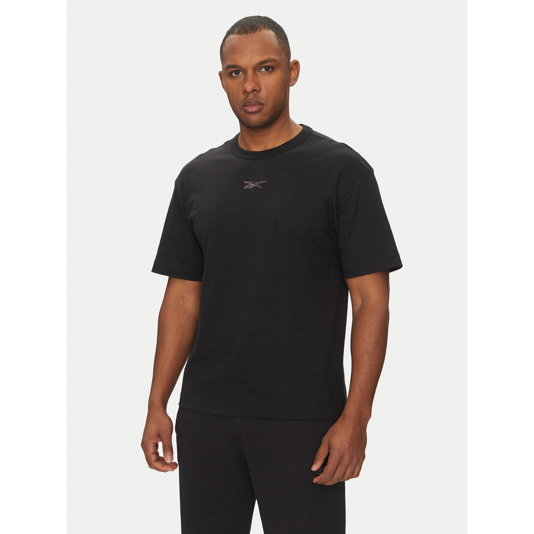 Reebok T-Shirt 100214893 Czarny Regular Fit