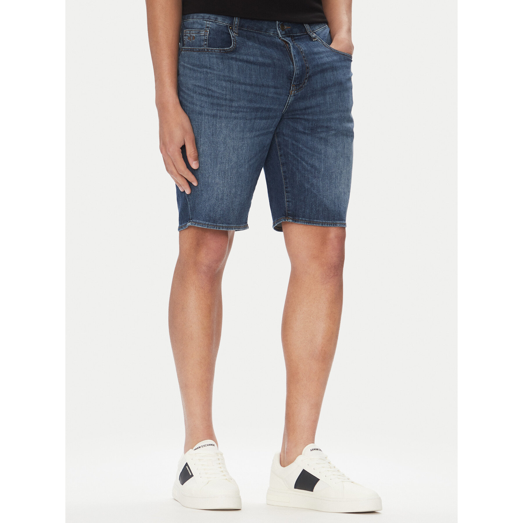 Armani Exchange Szorty jeansowe XM000073 AF13089 MB002 Granatowy Slim Fit