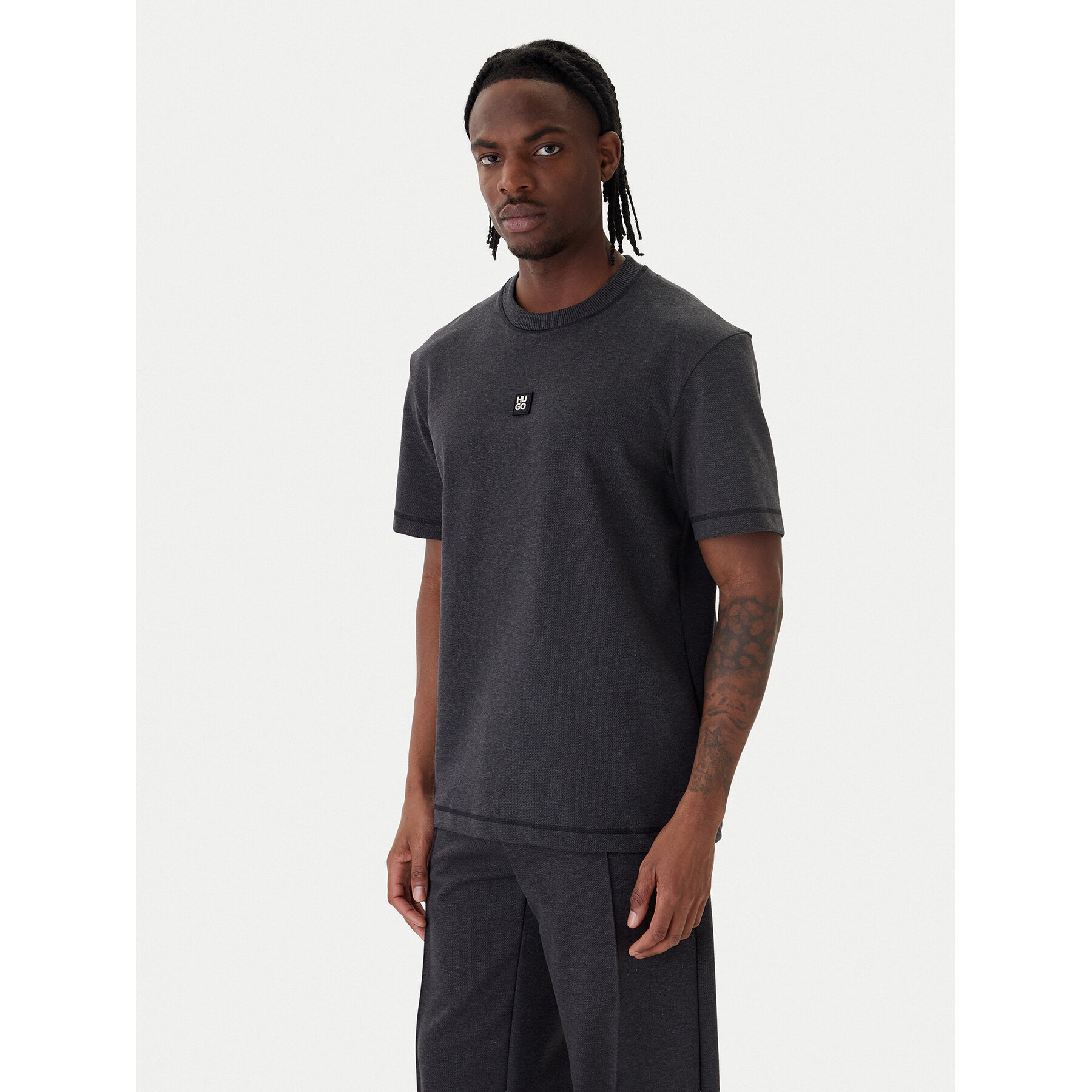HUGO T-Shirt Dilanso 50553173 Szary Relaxed Fit