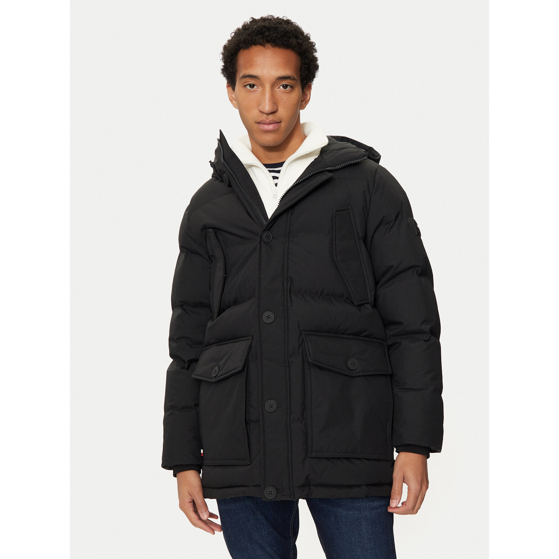 Tommy Hilfiger Kurtka zimowa Essential MW0MW37483 Czarny Regular Fit