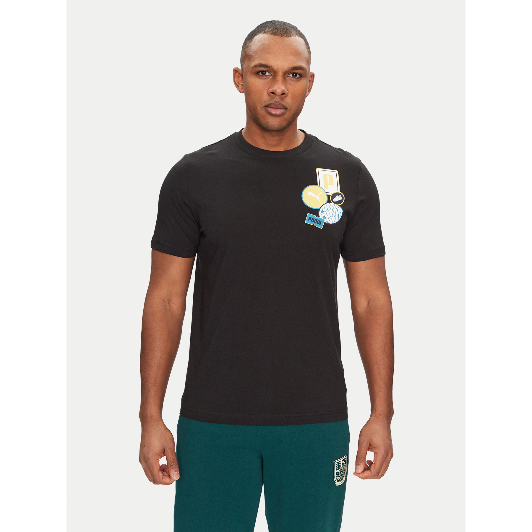 Puma T-Shirt Graphics Icon 684829 Czarny Regular Fit