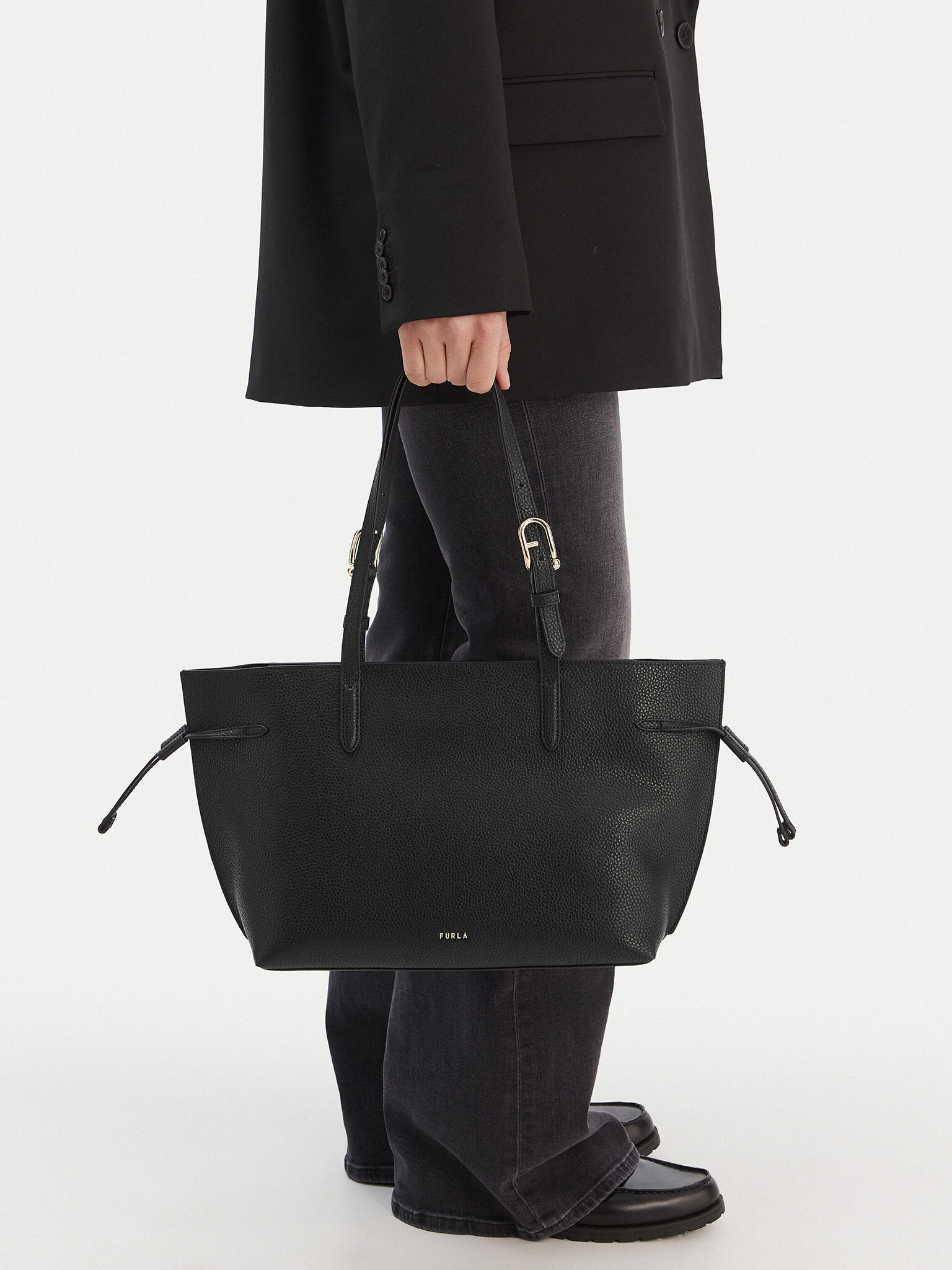 Furla Borsetta Ava M WB02069 BX4329 CN 3924S Nero