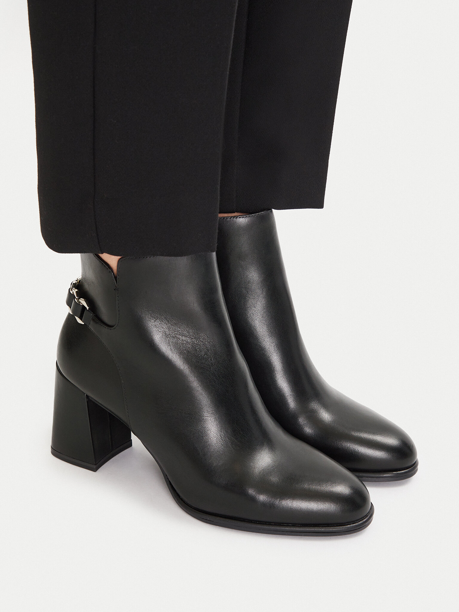 Tamaris Stivaletti 1-25346-45 Nero