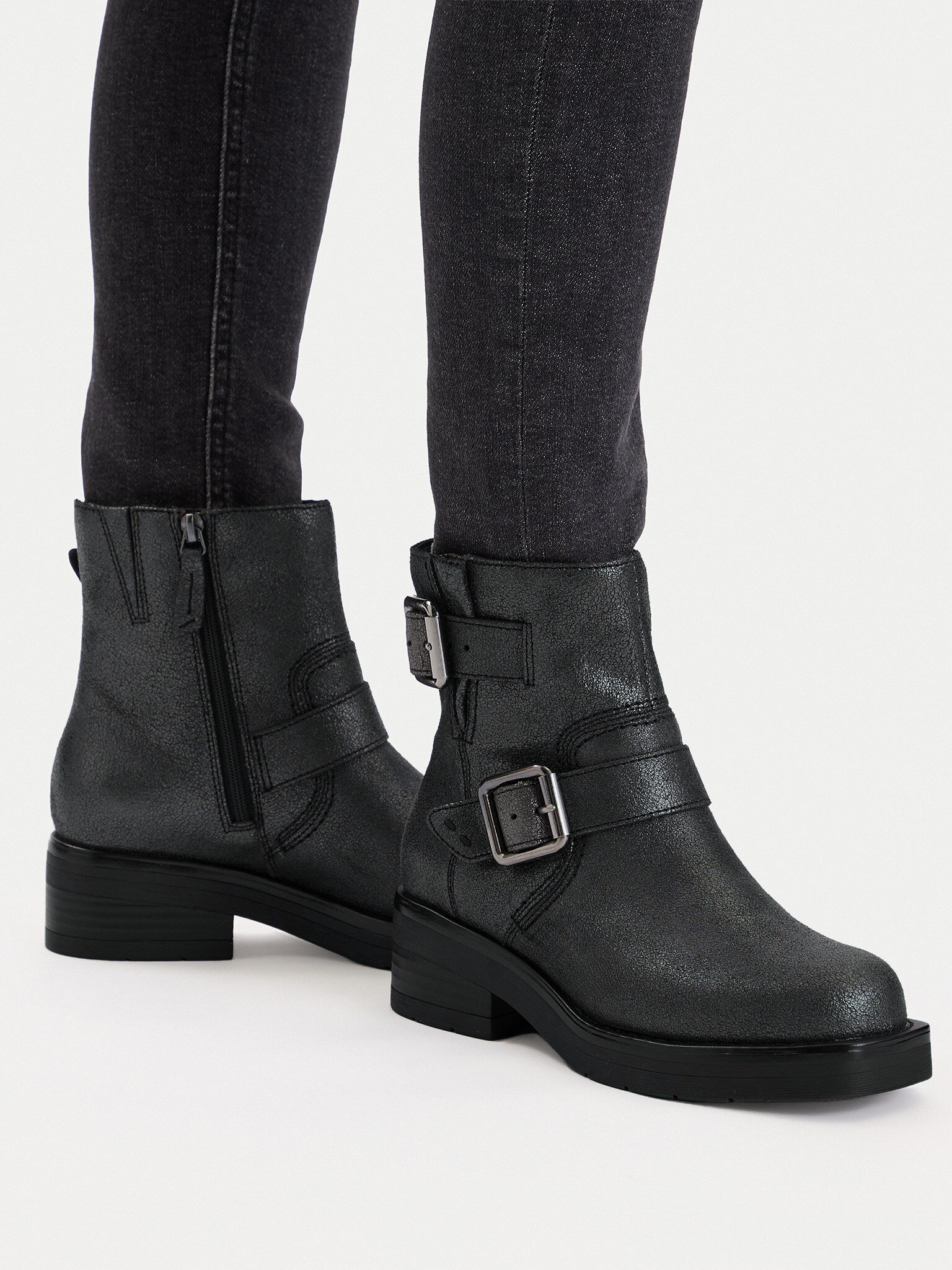 Clarks Stivaletti Rebelle Buckle 26178889 Argento