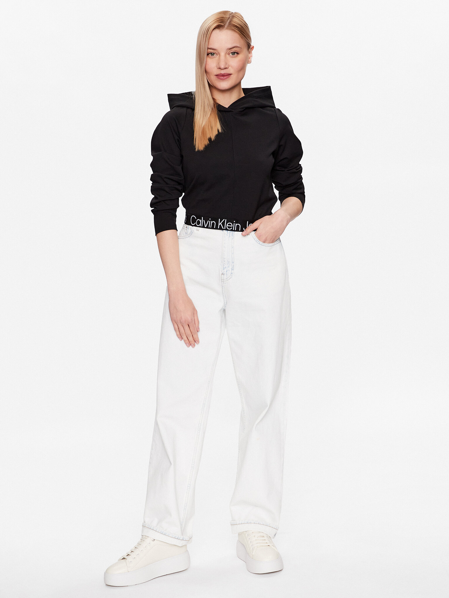Calvin Klein Jeans Calvin Klein Jeans Bluza J20J221413 Czarny Regular Fit